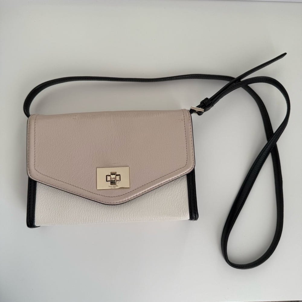 Kate Spade Pink & Cream Nikki Walter Place Crossbody Bag With Pebble Leather